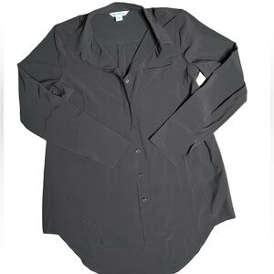 ATHLETA Urbanite button down Top